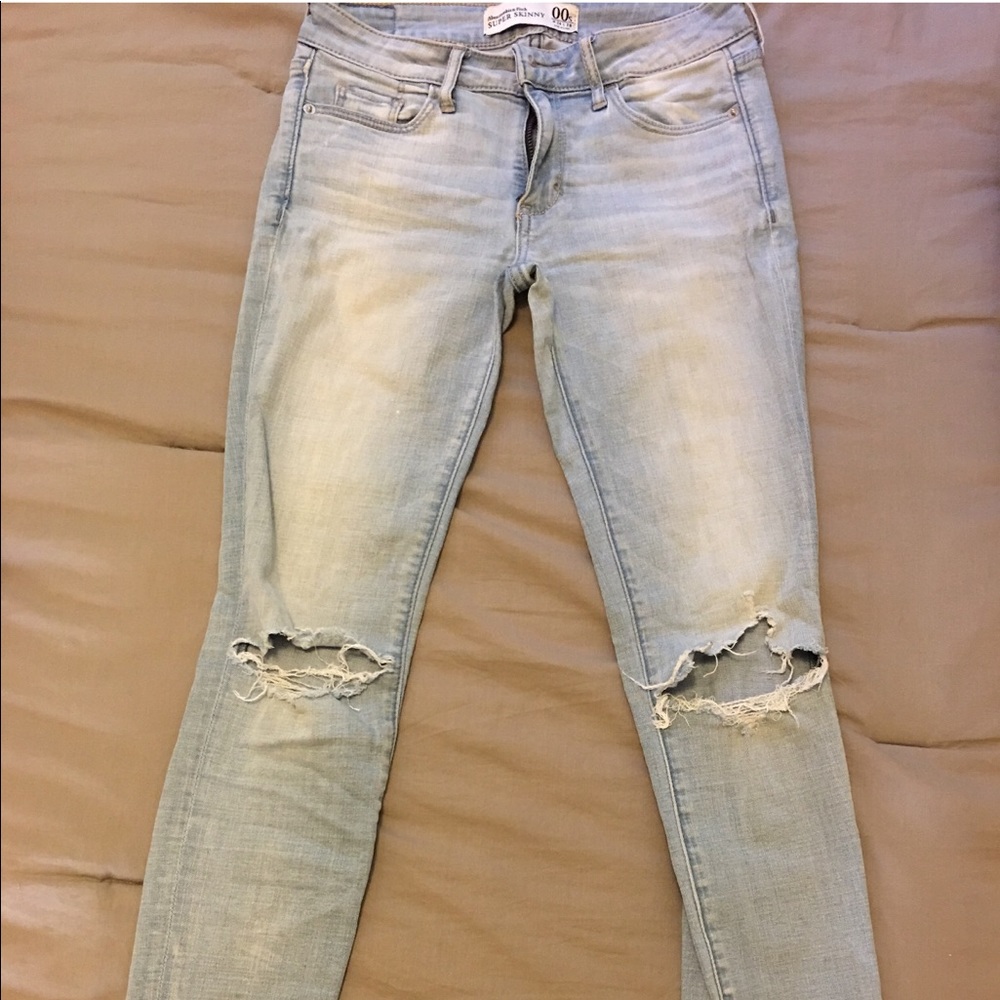 Abercrombie ( 2 year old jeans )
